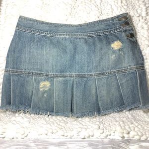 American Eagle distressed pleated hem jean skirt 2